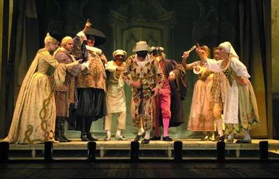 戏剧创作中的“哲学贫困”