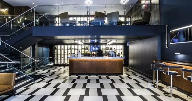 蓝海待盘活，不务正业才有的玩儿...