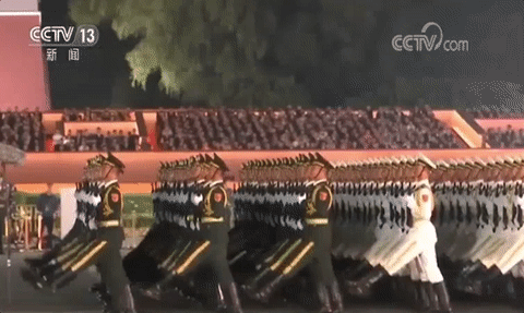  空中“瞰”阅兵是种什么体验？|直击央视总台阅兵报道