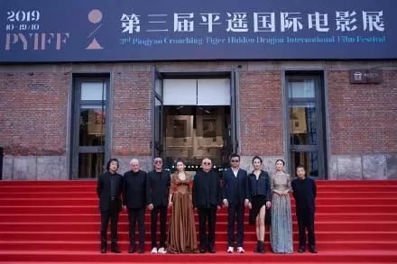 殷旭：做演员开公司当制片，每一重身份都是最好的安排