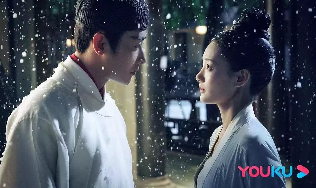 《鹤唳华亭》数据登顶,权谋、创业、青春题材全面PK | 热剧速递