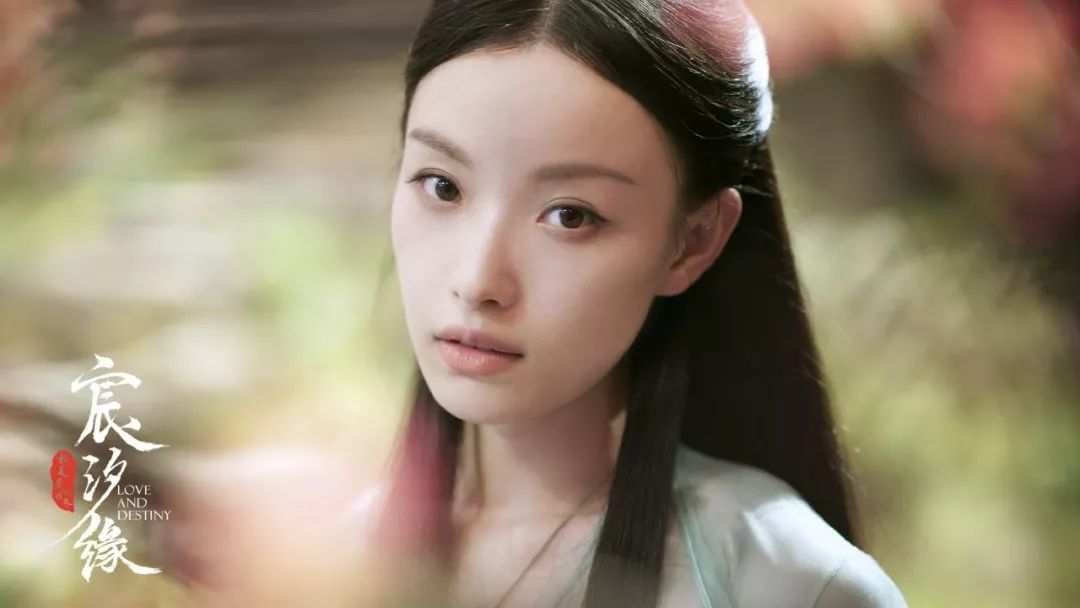 那些“被迫年轻”的中国女性