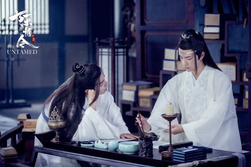 “金乌鸦”掉毛,“金扫帚”难扫,真批评是怎么消失的?