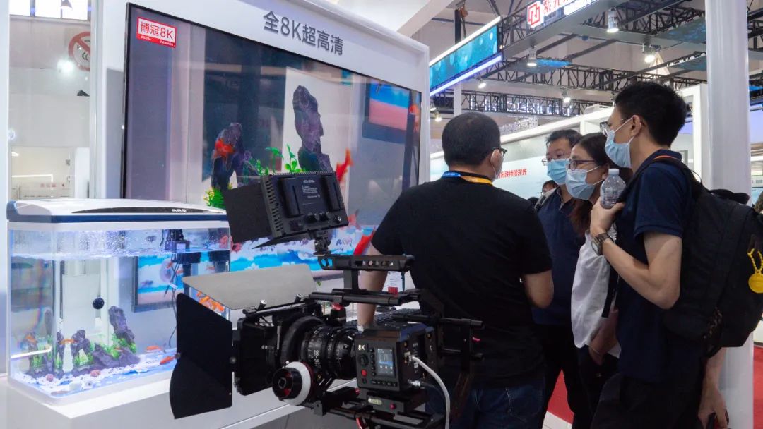 上海海思以“8K+AI: 全媒体 新终端”为主题亮相CCBN 5G+8K快讯 第3张