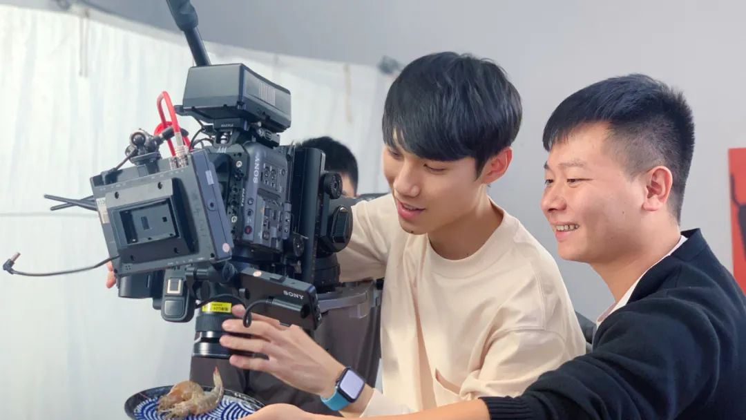 巨巨说|先看评测拍摄幕后揭秘:如何拍出高质量的视频画面?